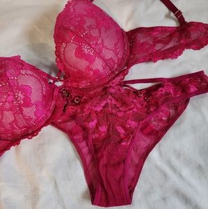 La Senza Lingerie set